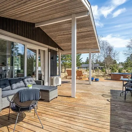 펜션 Cozy In With Sauna Blåvand