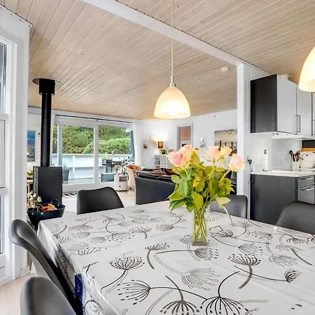 펜션 Cozy In With Sauna Blåvand