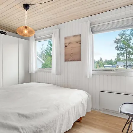 Cozy In With Sauna Ferienhaus