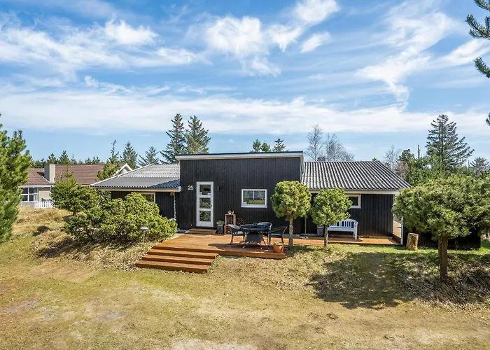 Cozy In With Sauna 別荘 *