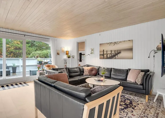 別荘 Cozy In With Sauna ブラーバンド